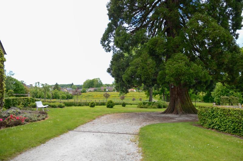 Logis Hotel Restaurant De La Poste Le Mêle-sur-Sarthe Eksteriør bilde